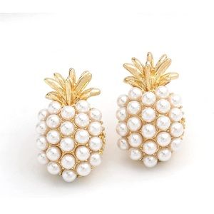 Pineapple 🍍 Stud Earrings
